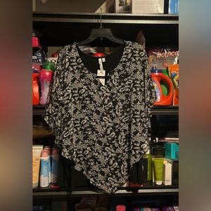 NY Collection Monochrome Floral Blouse